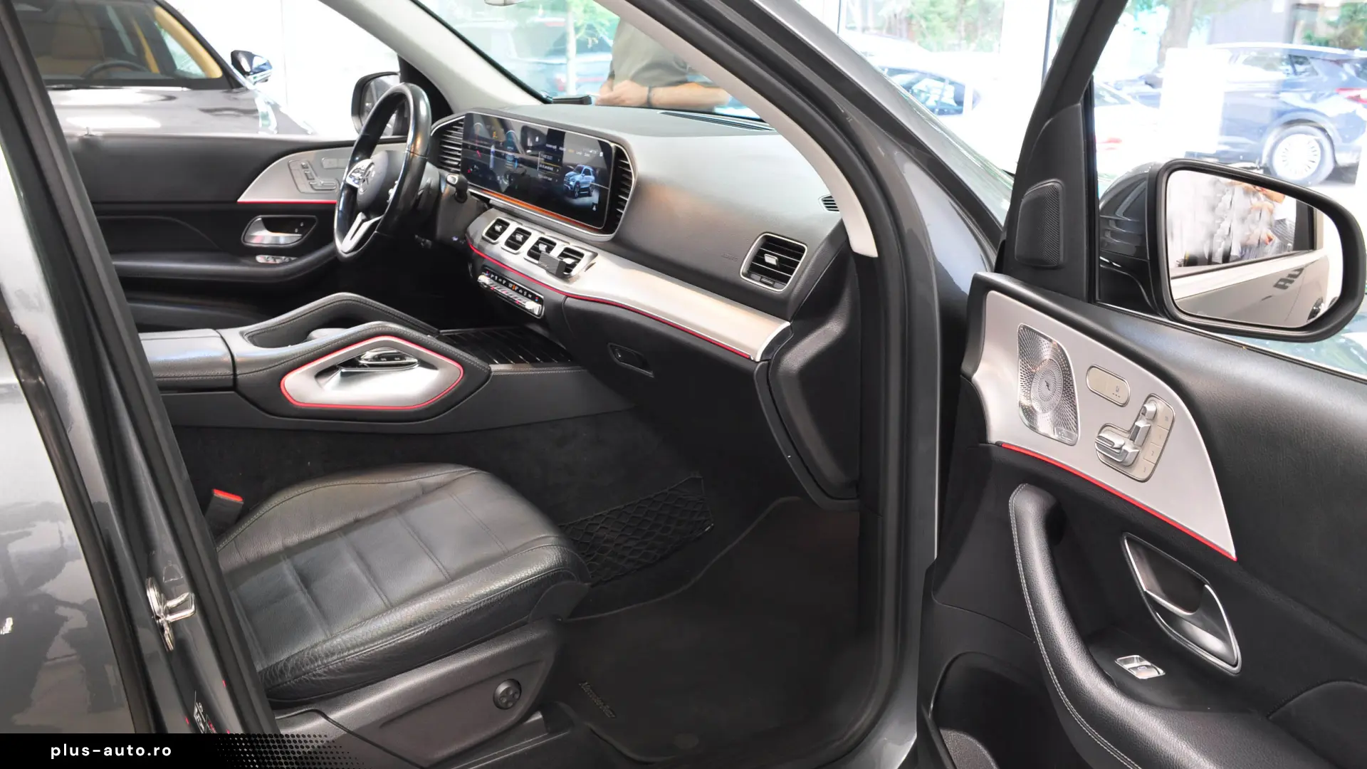 STOC Mercede Benz GLE 300d AMG Burmester Panorama