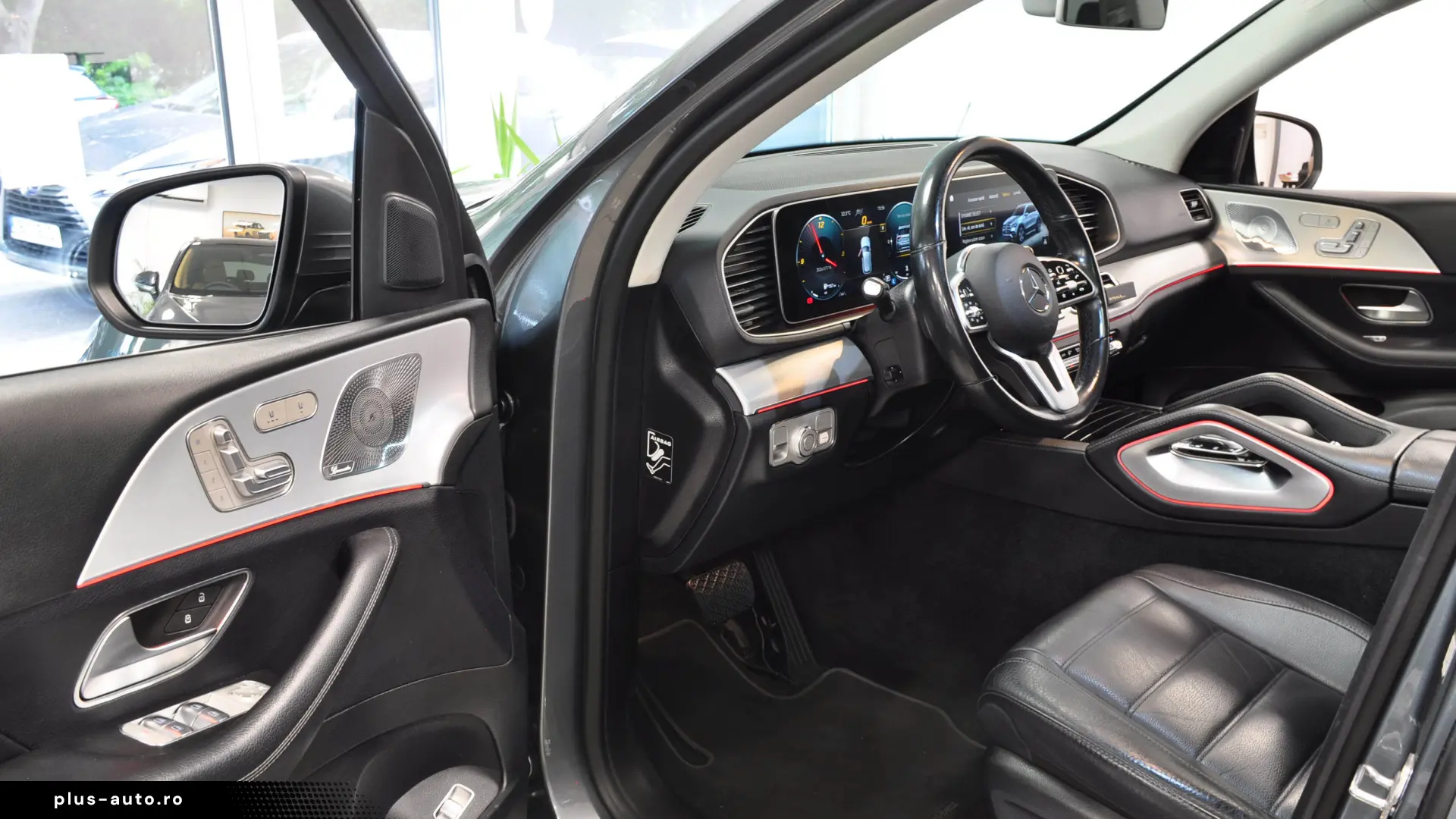 STOC Mercede Benz GLE 300d AMG Burmester Panorama