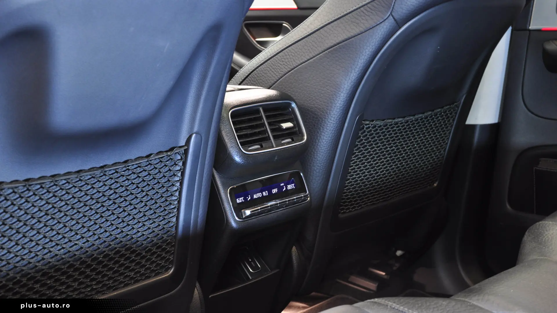 STOC Mercede Benz GLE 300d AMG Burmester Panorama