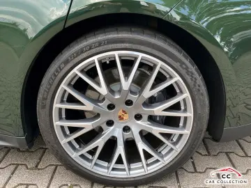 PORSCHE Panamera 4 E-Hybrid   0 5%  Head-Up HA-Lenk 360