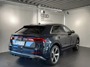 AUDI Q8 50 TDI Quattro S-Line Navi Matrix Ahk B&O Hea