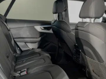 AUDI Q8 50 TDI Quattro S-Line Navi Matrix Ahk B&O Hea