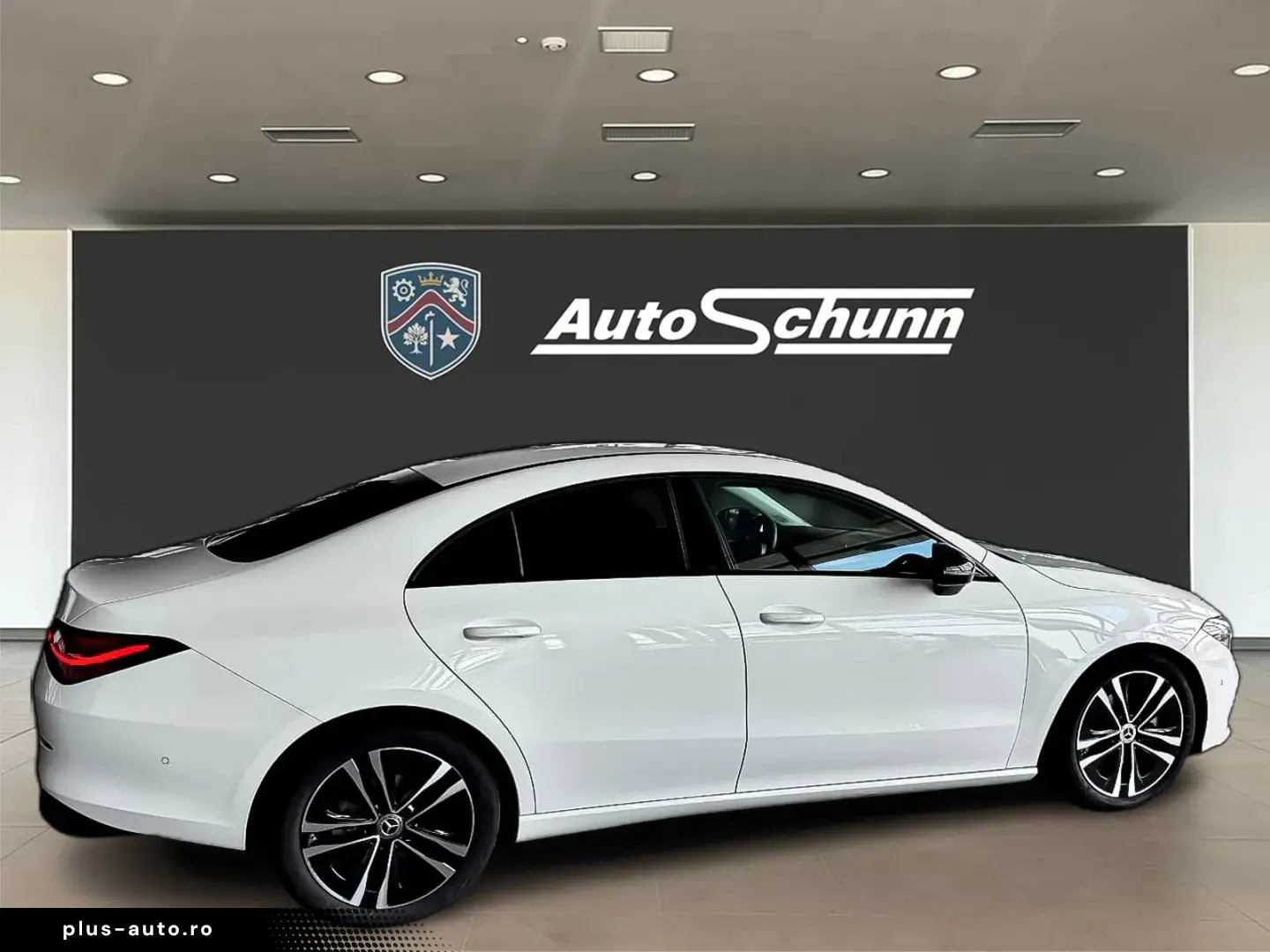 Mercedes-Benz Cla-180