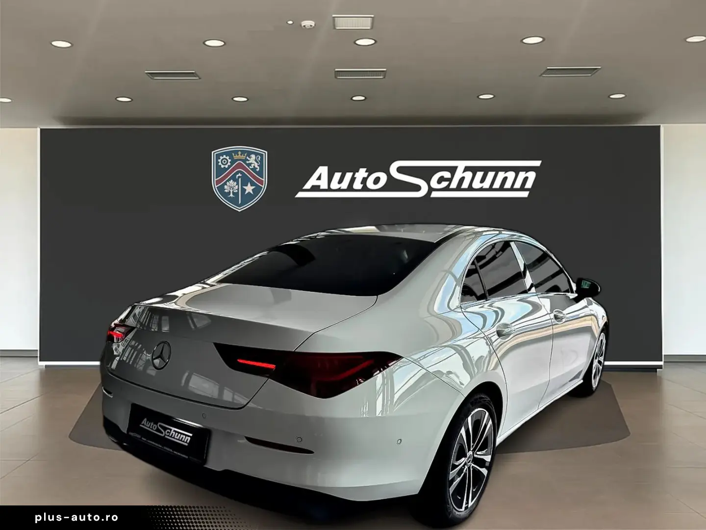 Mercedes-Benz Cla-180