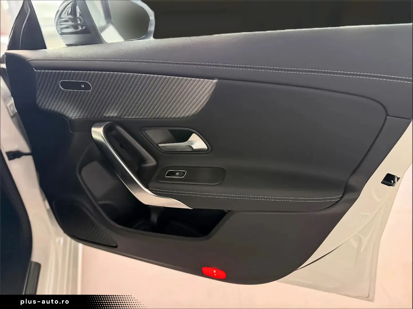 Mercedes-Benz Cla-180