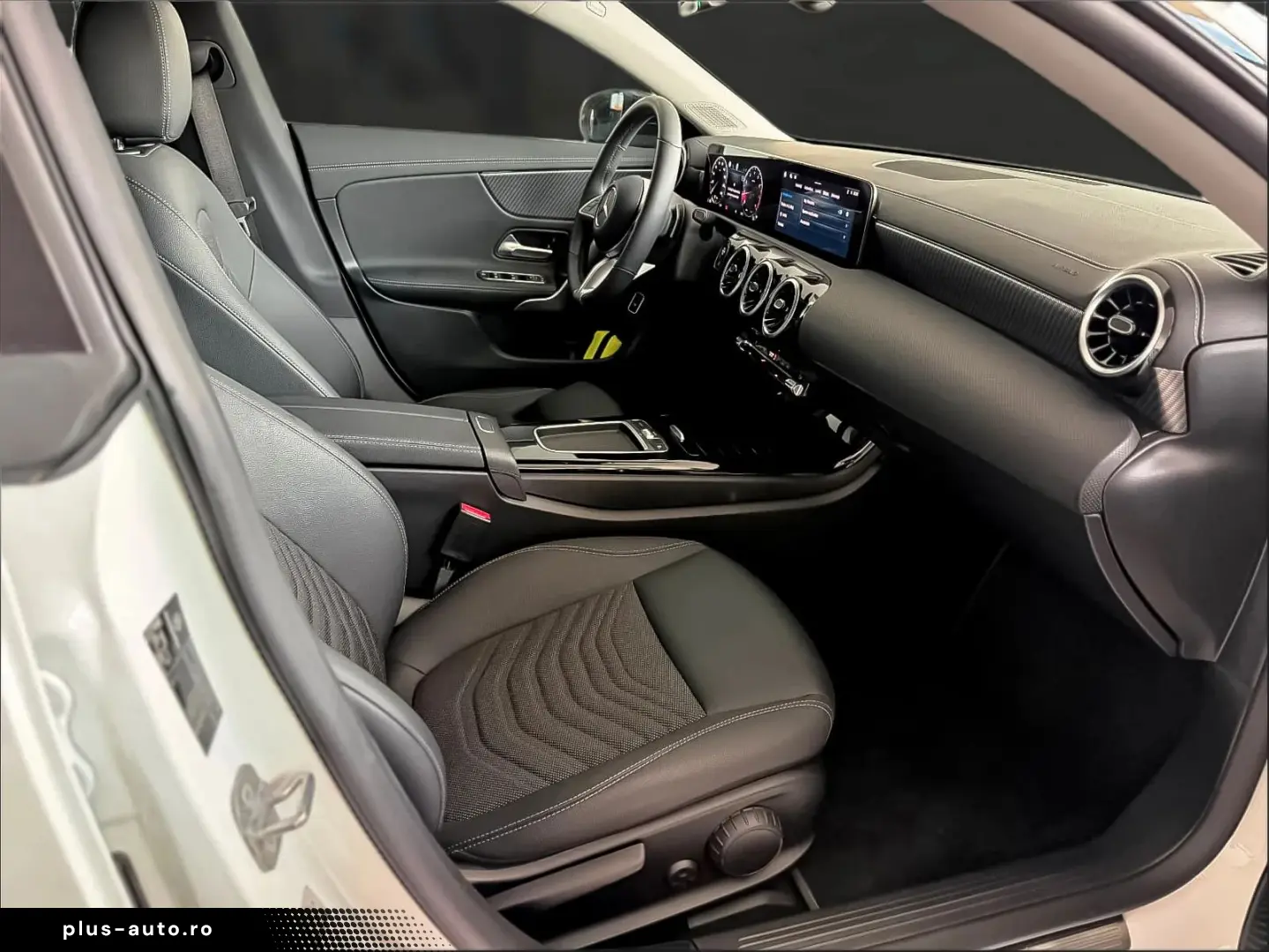 Mercedes-Benz Cla-180