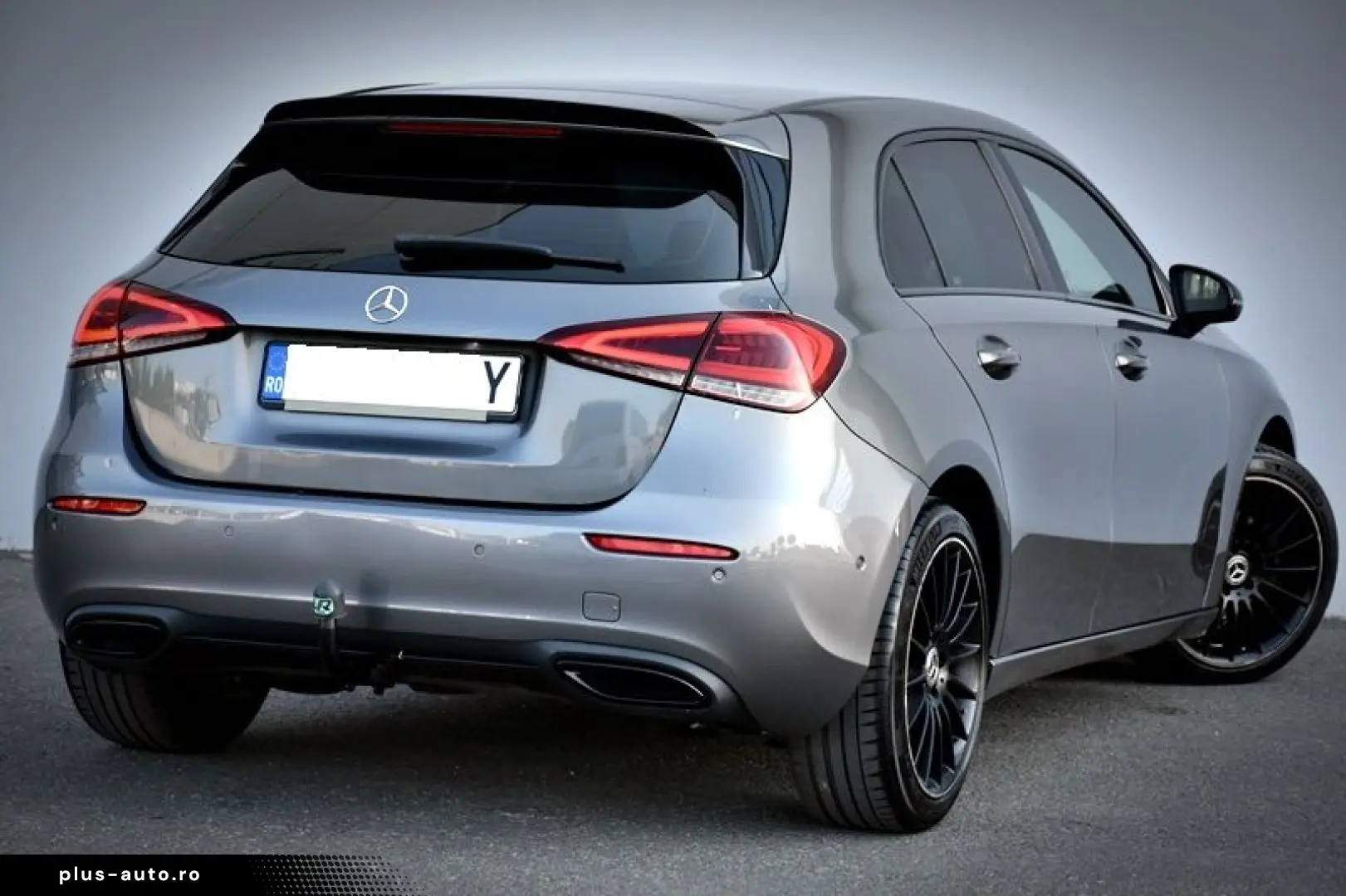 Mercedes-Benz A-180