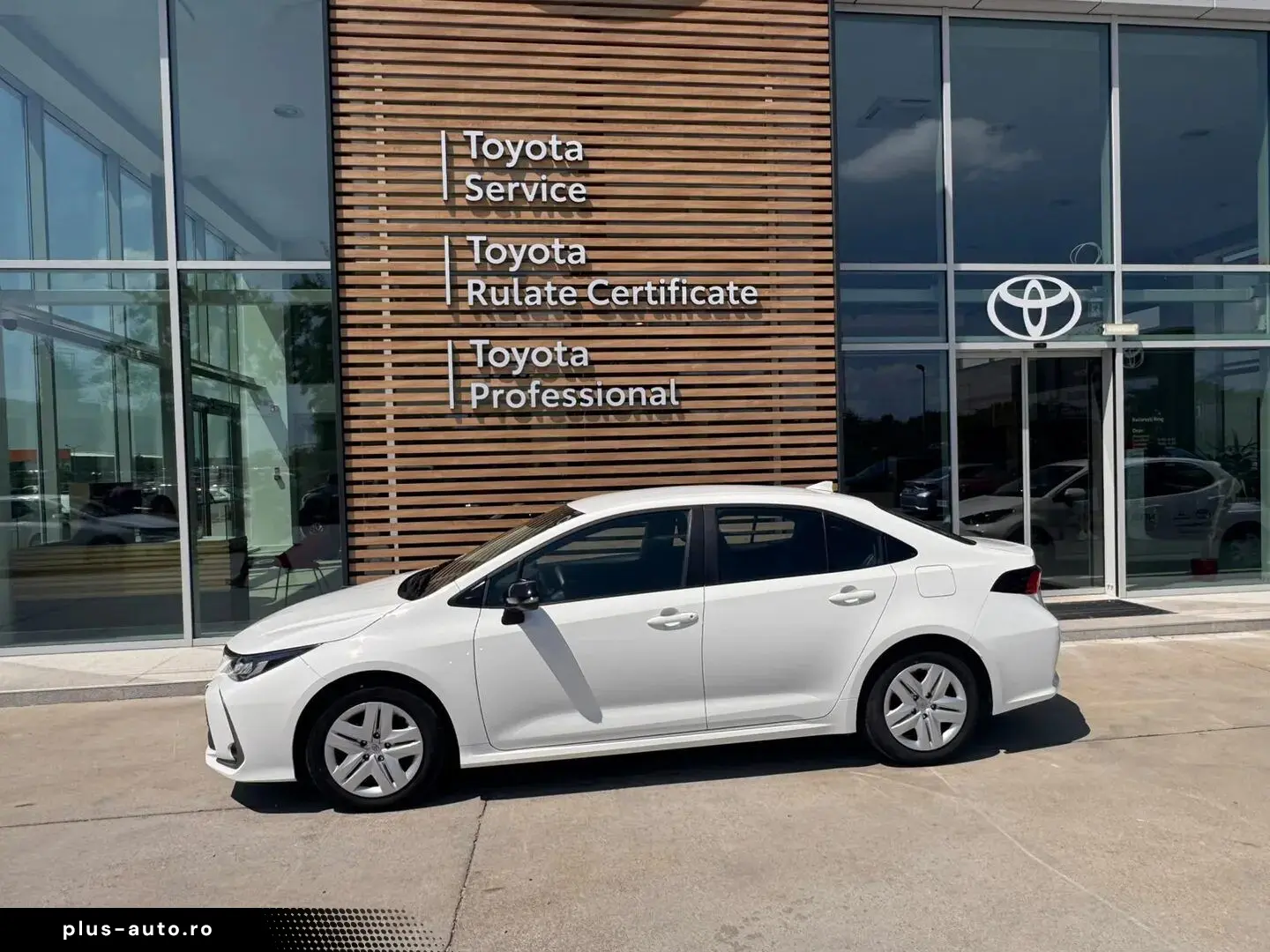 Toyota Corolla 1.8 Eco 140 Cp