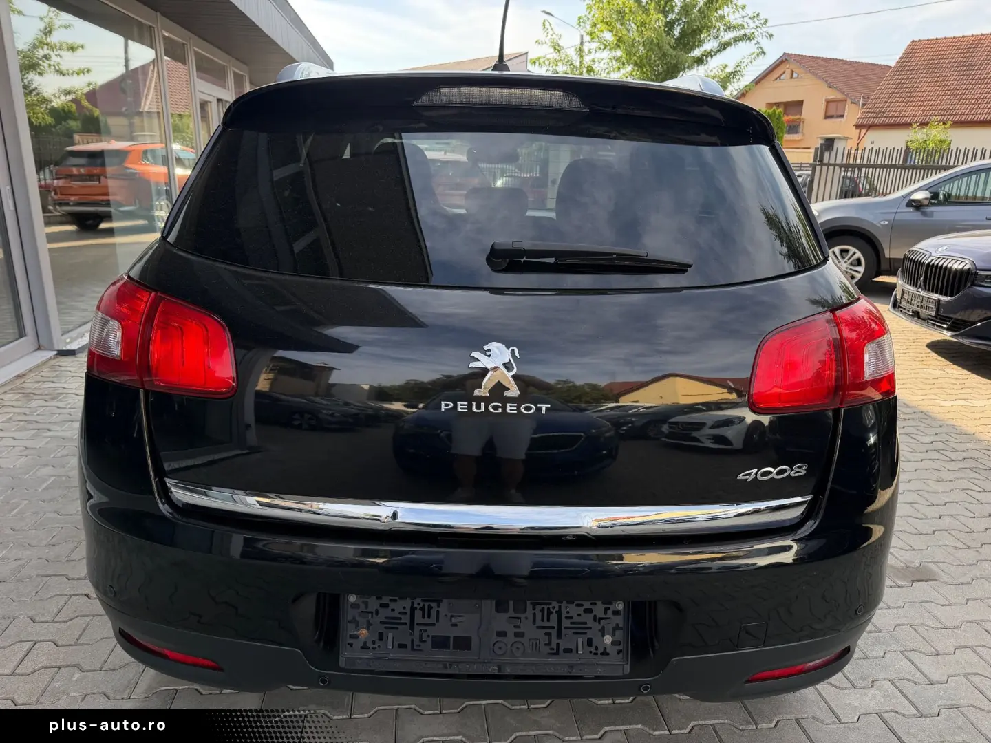 Peugeot 4008