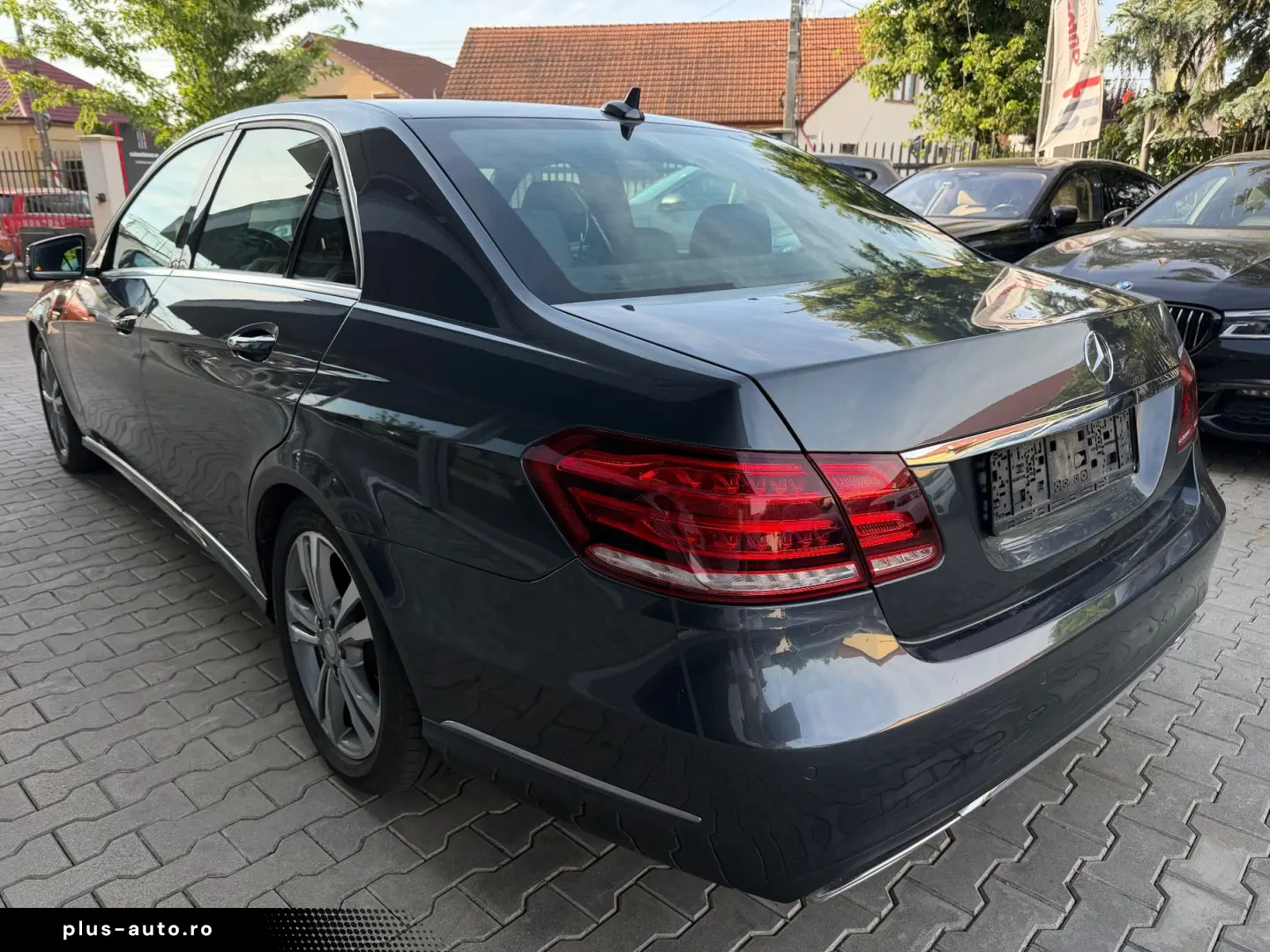 Mercedes-Benz E