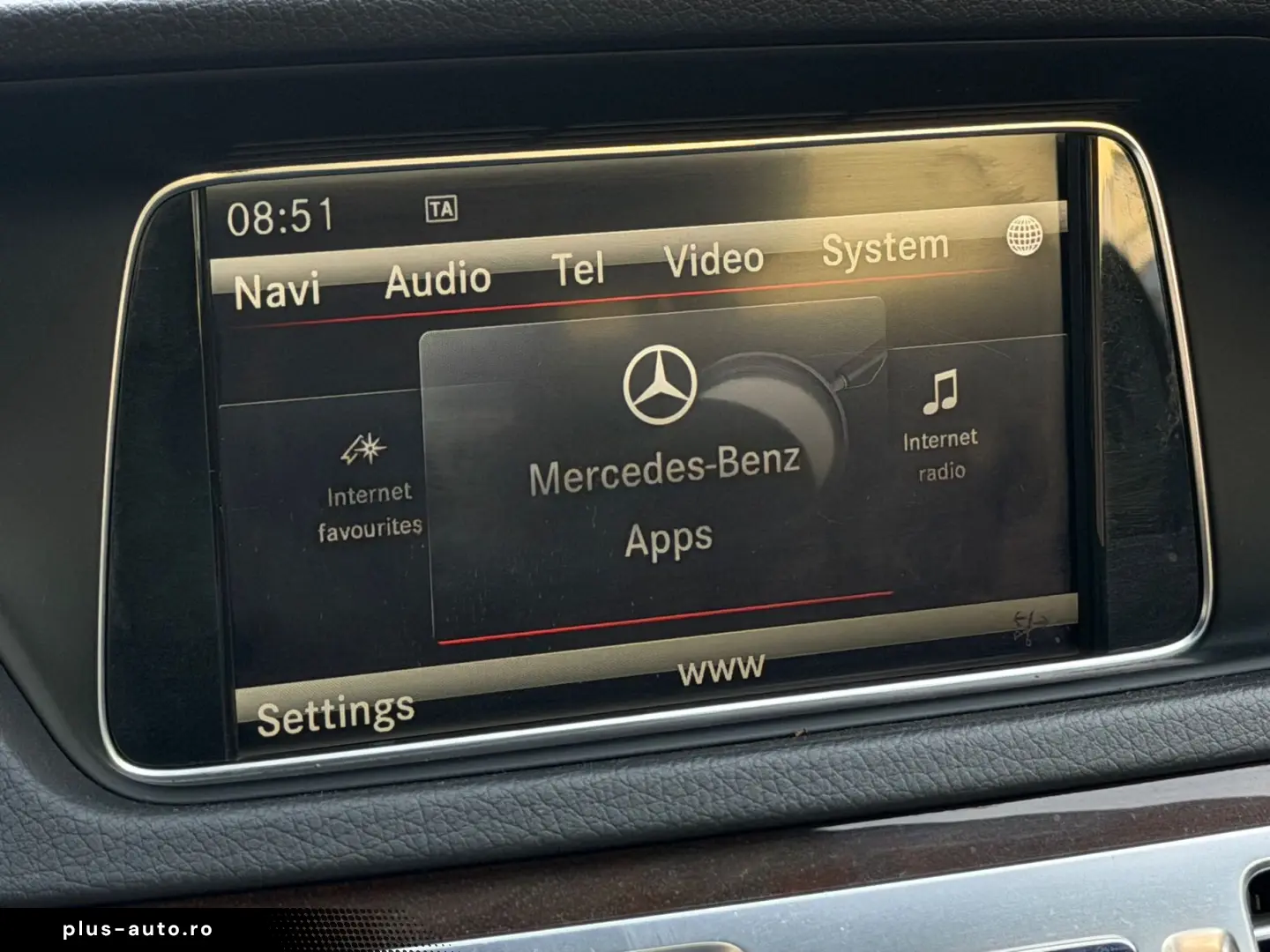 Mercedes-Benz E
