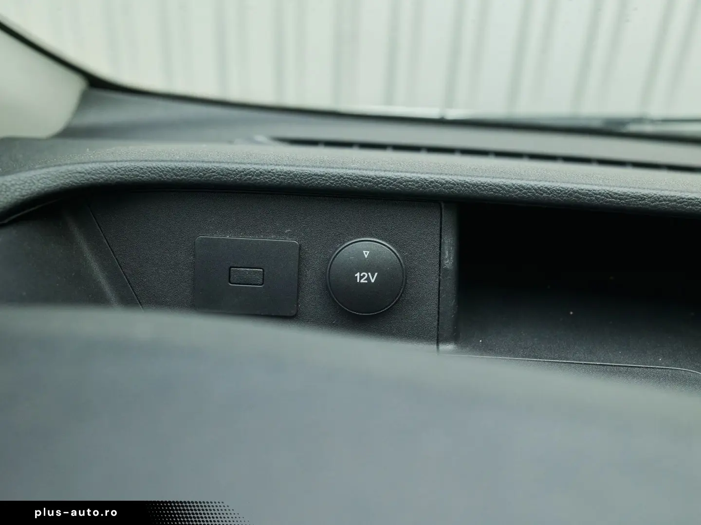 Ford Transit-Custom-