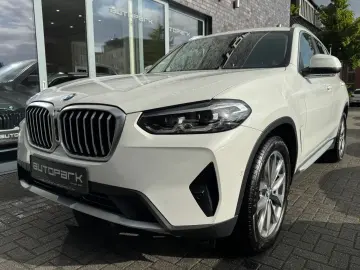 BMW X3 xDrive 20i ACC AHK Leders Komfort MLenk 19
