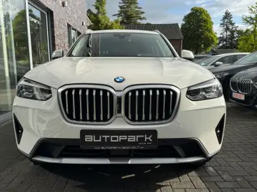 BMW X3 xDrive 20i ACC AHK Leders Komfort MLenk 19