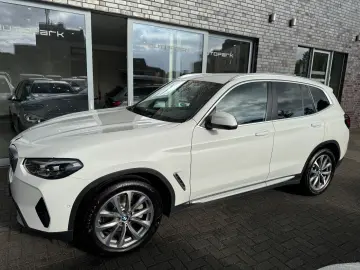 BMW X3 xDrive 20i ACC AHK Leders Komfort MLenk 19