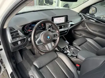 BMW X3 xDrive 20i ACC AHK Leders Komfort MLenk 19