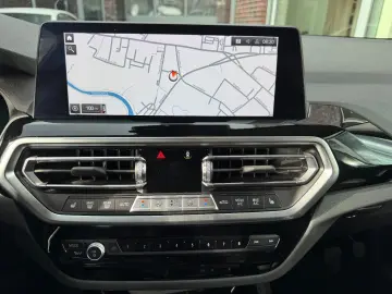 BMW X3 xDrive 20i ACC AHK Leders Komfort MLenk 19