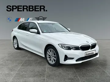 BMW 318i Sportsitze Komfortzugang PDC ACC Live Cockp