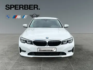 BMW 318i Sportsitze Komfortzugang PDC ACC Live Cockp