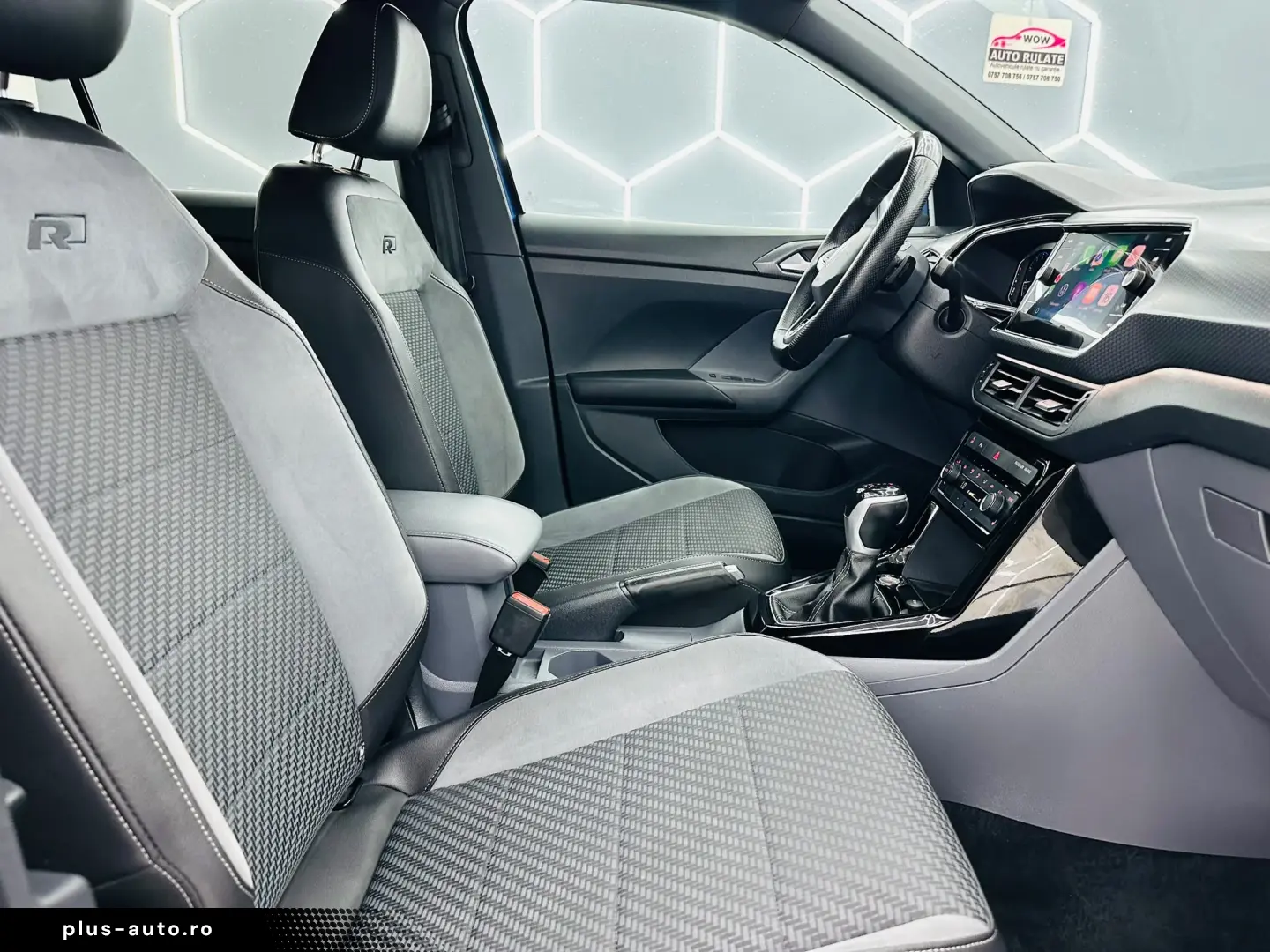 VOLKSWAGEN T-cross R-Line 2021 1.5i E6 Garantie 12 Luni Rate