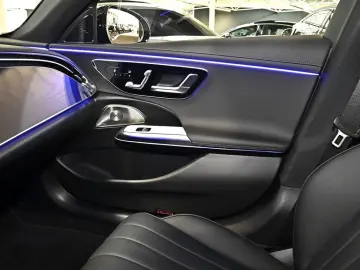 MERCEDES-BENZ E 450 4M AMG Sport Premium  NIGHT PANO HUD LED