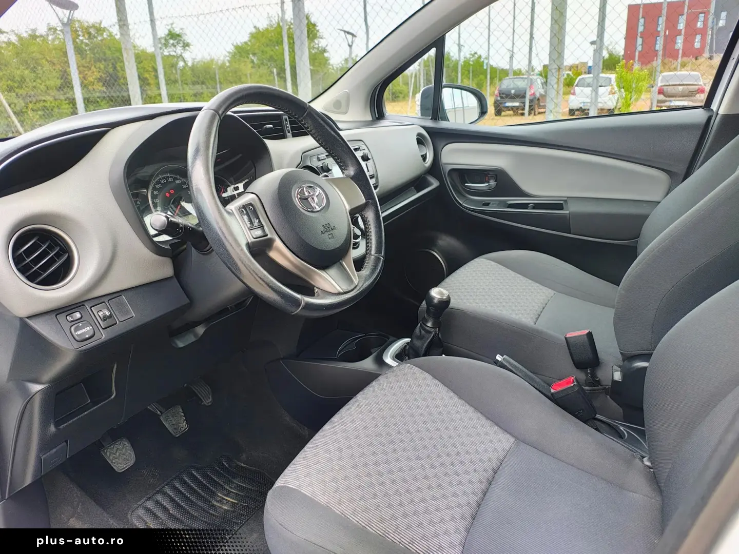 Toyota Yaris 1.0