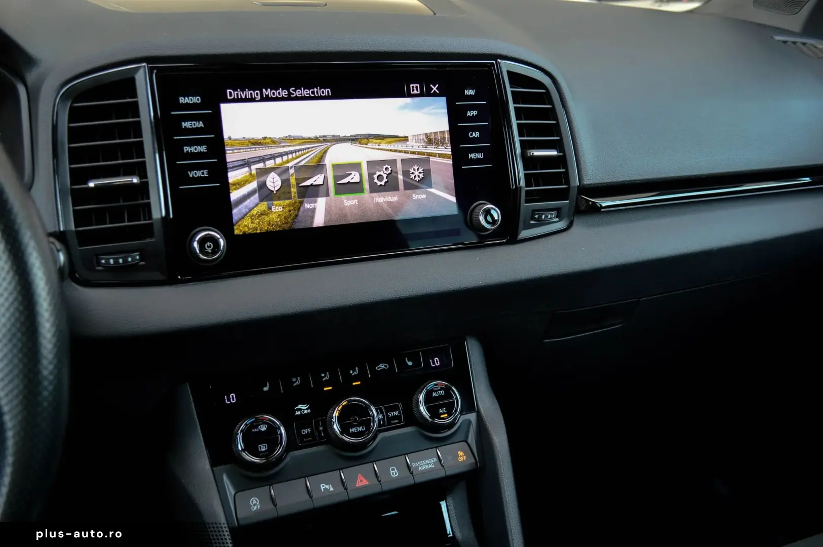 2021 Skoda Karoq 2.0 TDI SCR 4x4 DSG Sportline RATE FIXE   G