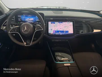 MERCEDES-BENZ E 300 e 4M Avantgarde  PANO 360  DISTR