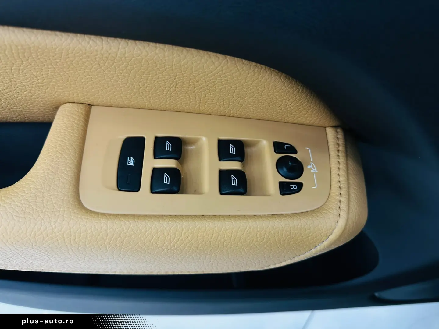 VOLVO XC60 2018 2.0D E6 4x4 Garantie 12 Luni Rate Avans 0 Do
