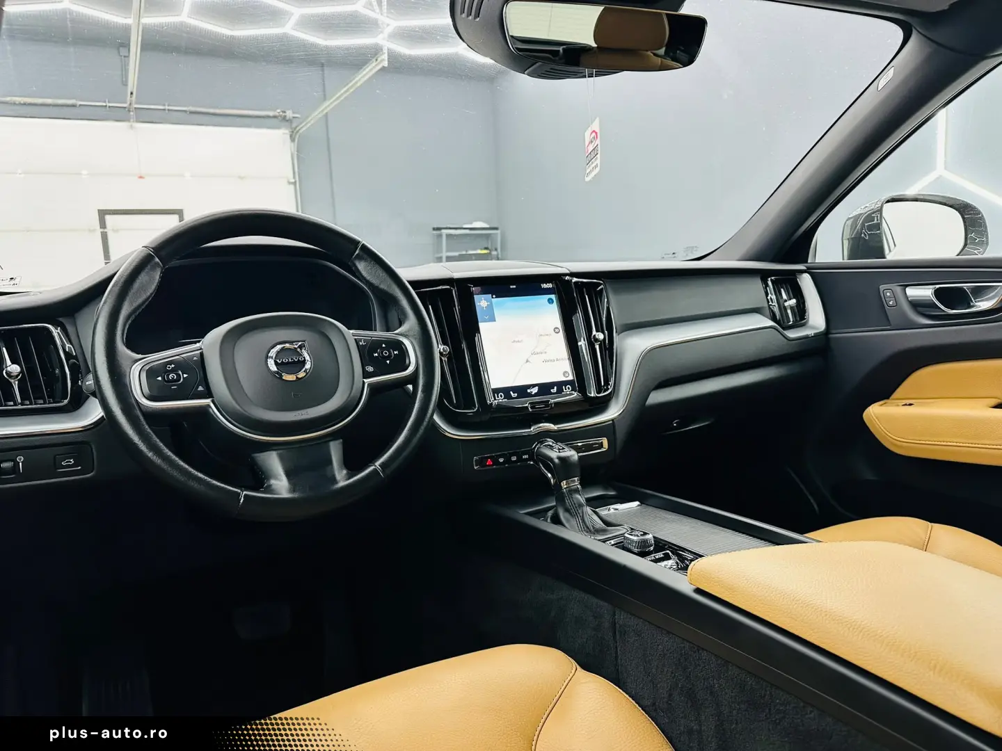 VOLVO XC60 2018 2.0D E6 4x4 Garantie 12 Luni Rate Avans 0 Do