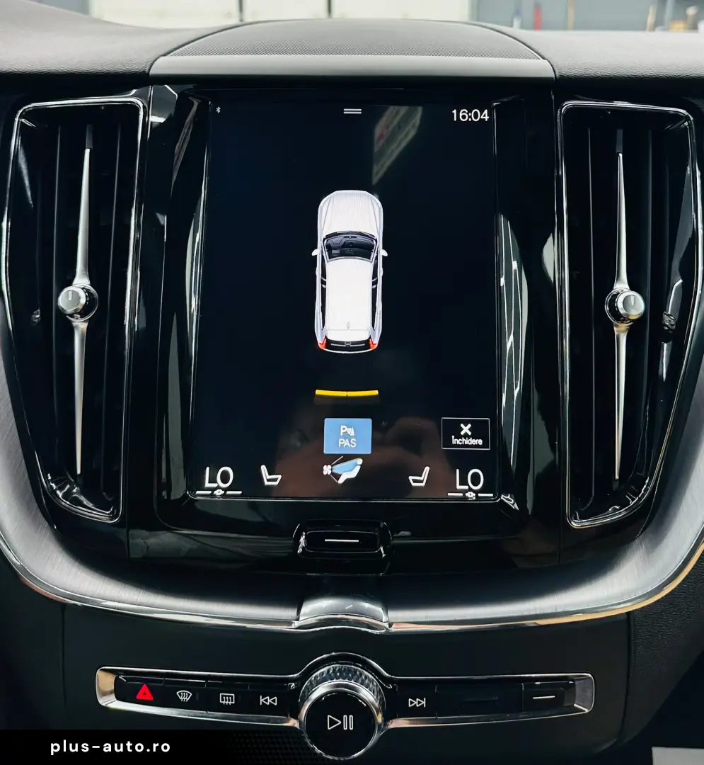 VOLVO XC60 2018 2.0D E6 4x4 Garantie 12 Luni Rate Avans 0 Do