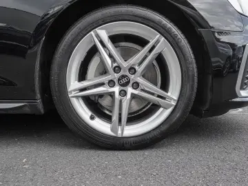Audi A4 AvantS line 40 TDI quattro