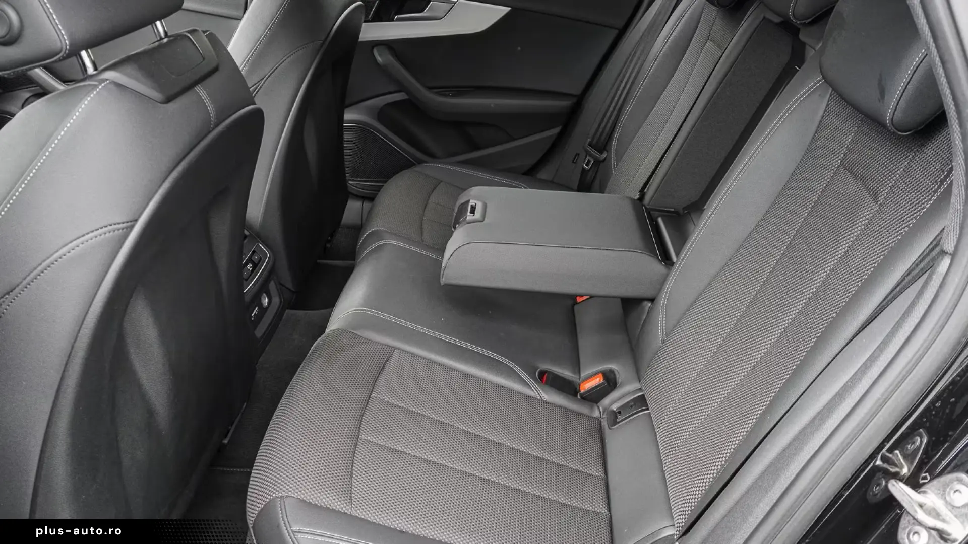 Audi A4 AvantS line 40 TDI quattro