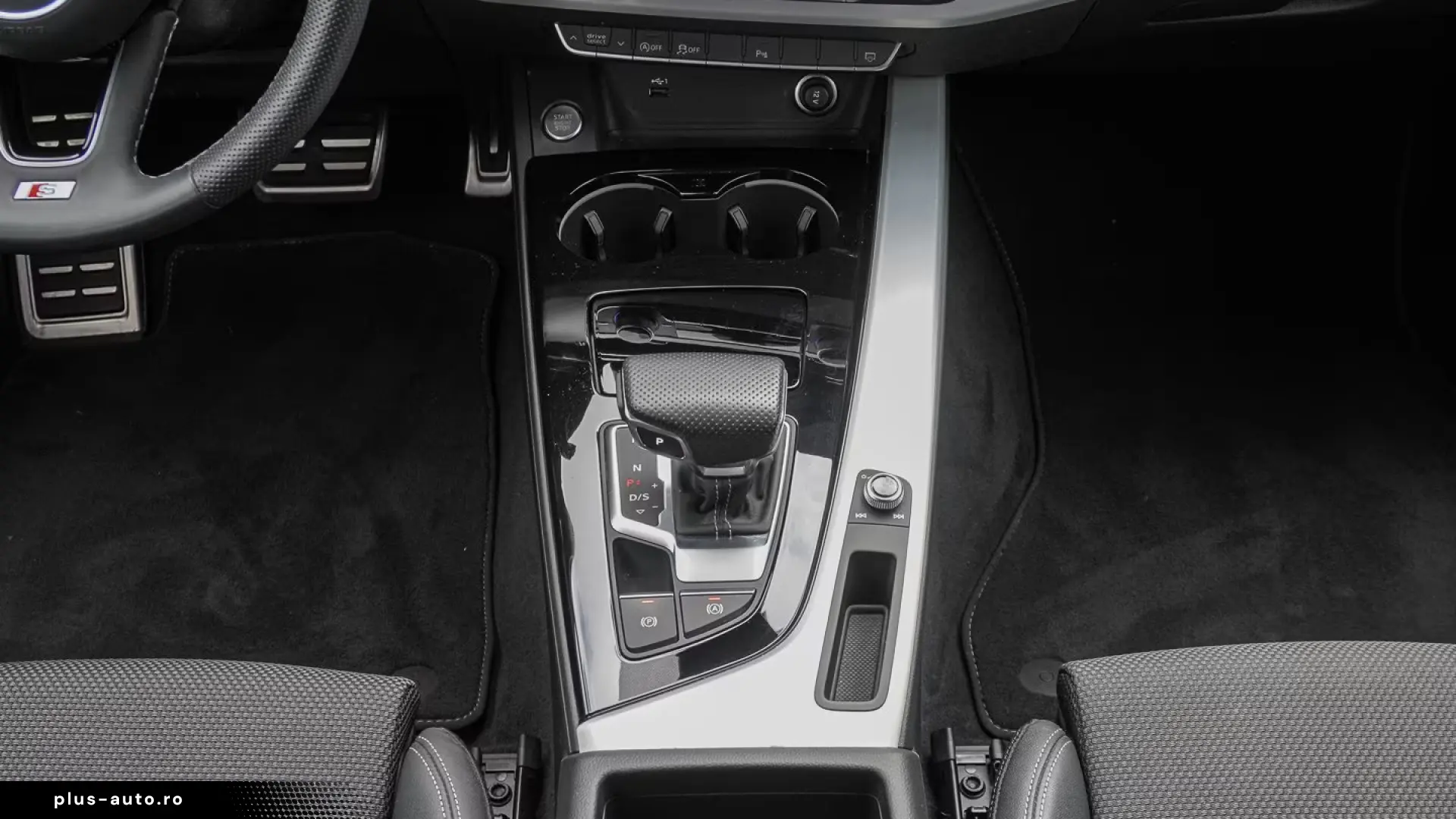 Audi A4 AvantS line 40 TDI quattro