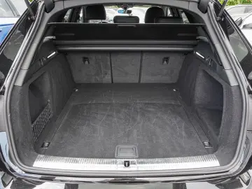 Audi A4 AvantS line 40 TDI quattro
