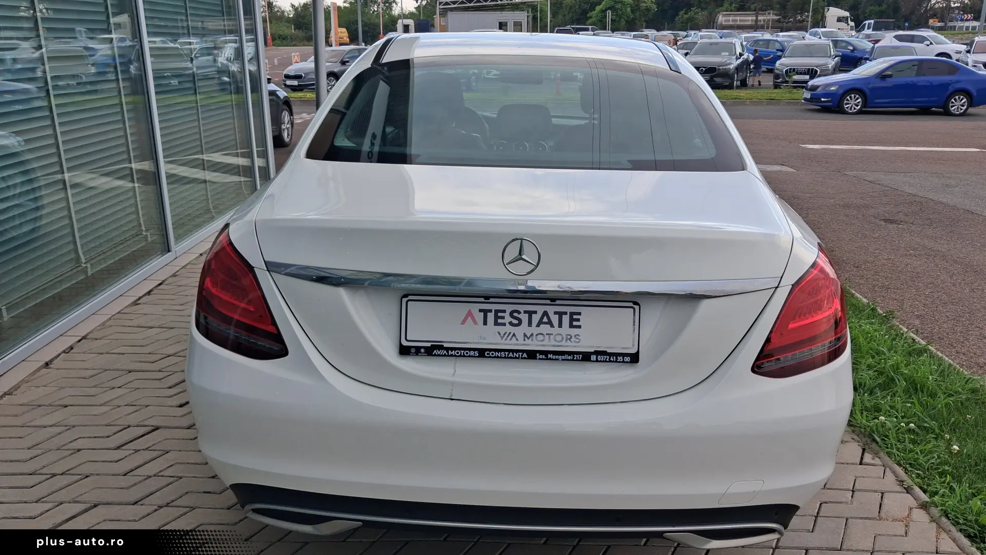 Mercedes-Benz C 180