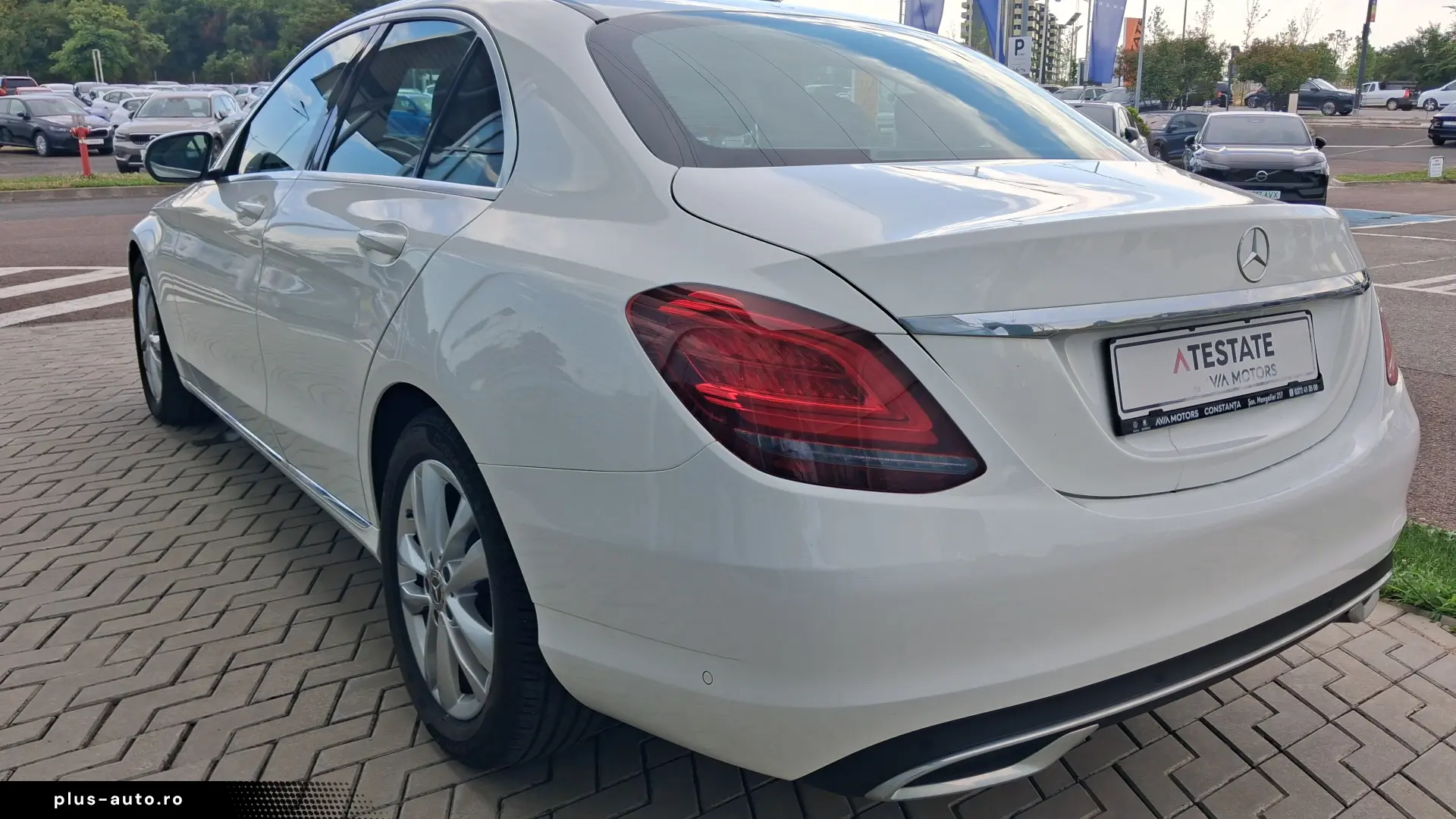 Mercedes-Benz C 180