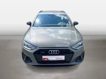 Audi A4 Avant 40 TDI quattro S line