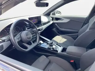 Audi A4 Avant 40 TDI quattro S line