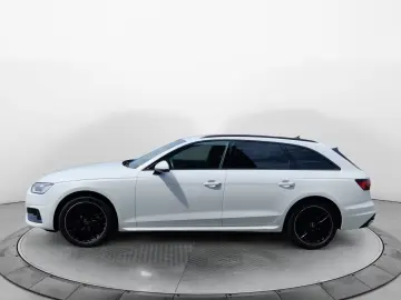 Audi A4 Avant 40 TFSI S-Tronic advanced