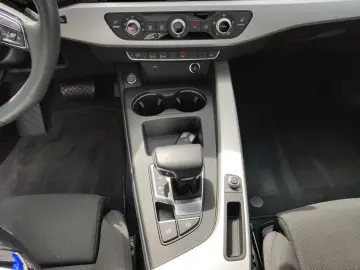 Audi A4 Avant 40 TFSI S-Tronic advanced