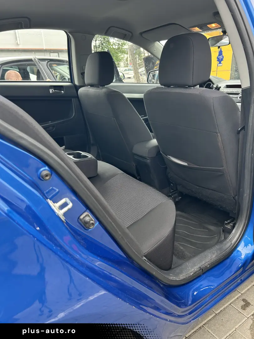 Mitsubishi Lancer