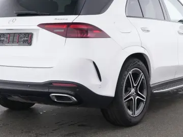 MERCEDES-BENZ GLE 400 e 4M AMG  BURM HUD AHK PANO NI…
