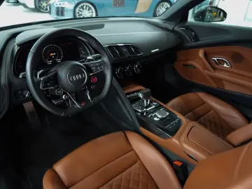 Audi R8 Spyder qu performance CARBON PACKAGE