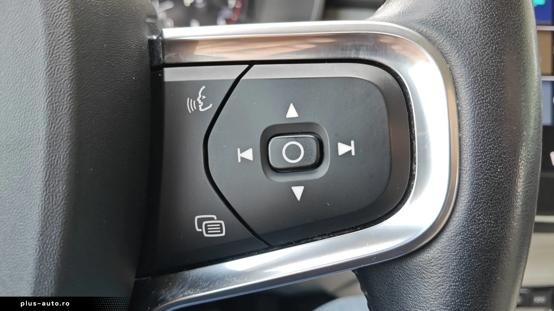 Volvo XC 40 B4 AT8 AWD Mild Hybrid Inscription