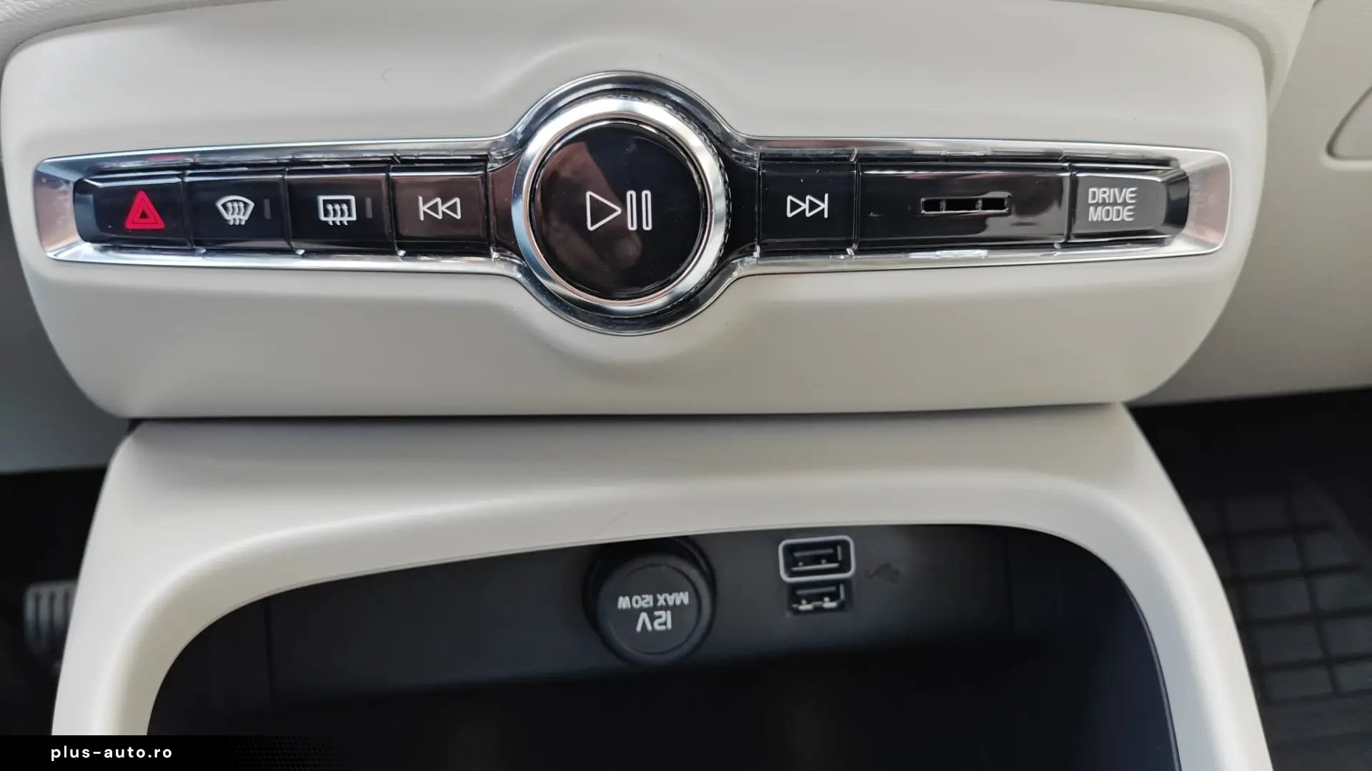 Volvo XC 40 B4 AT8 AWD Mild Hybrid Inscription