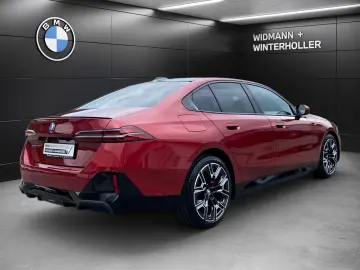 BMW 550e xDrive M Sport Pro Iconic Pano