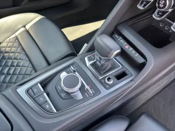 Audi R8 Spyder V10 Performance RWD S Tronic
