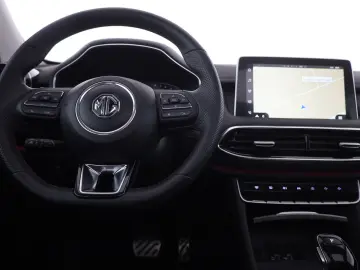 MG HS 1.5 T-GDI Luxury Aut. LED ACC Navi 360  Pano