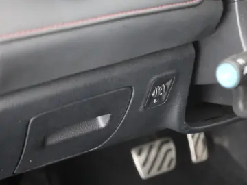 MG HS 1.5 T-GDI Luxury Aut. LED ACC Navi 360  Pano